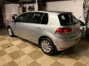 Used Volkswagen Golf 2009 for sale - 77201524: Photo
