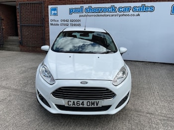 Used Ford Fiesta 2015 for sale - 79600538: Photo
