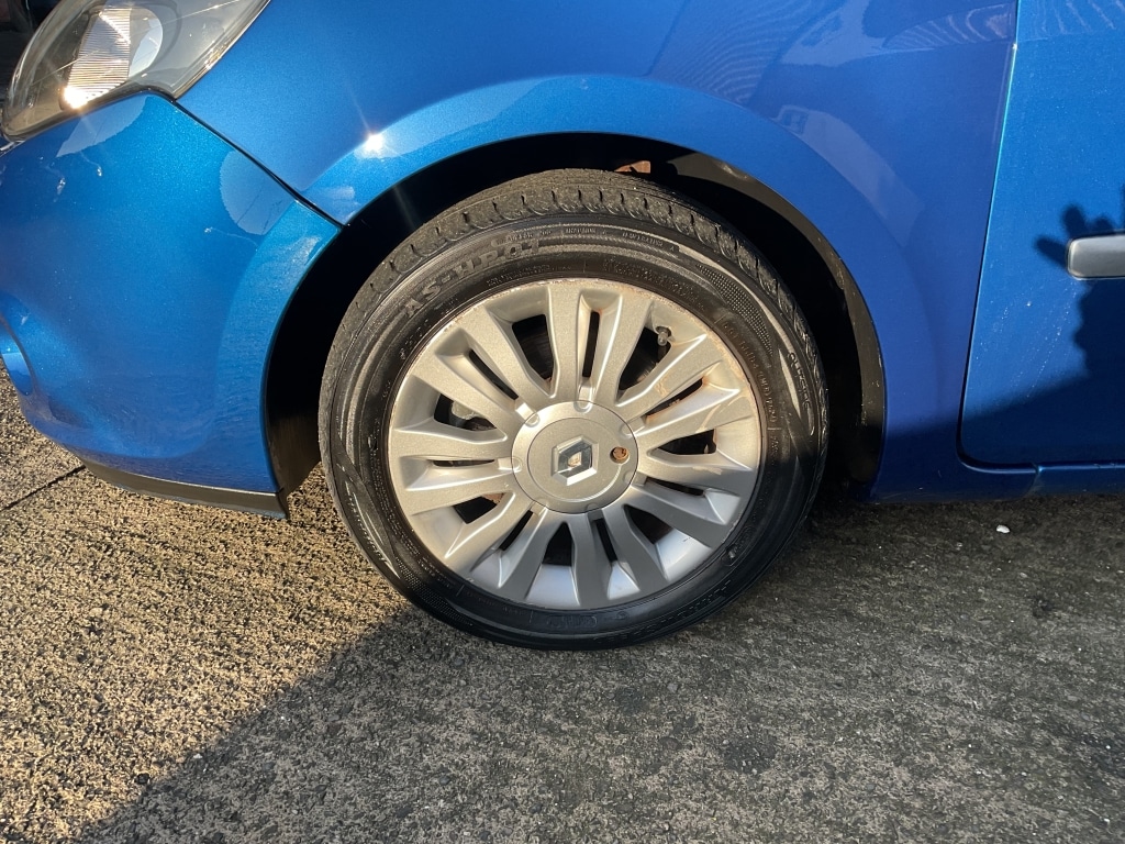 Used Renault Clio 2011 for sale - 77162406: Photo 21