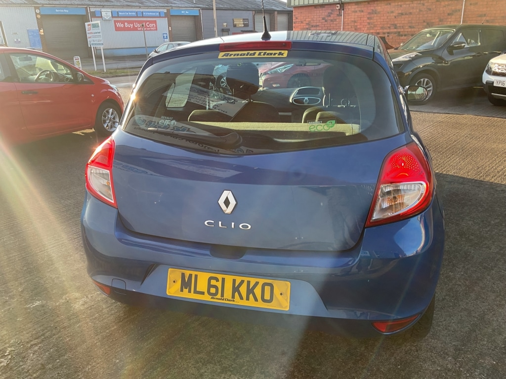 Used Renault Clio 2011 for sale - 77162406: Photo 4