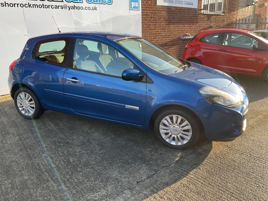 Used Renault Clio 2011 for sale - 77162406: Photo 5