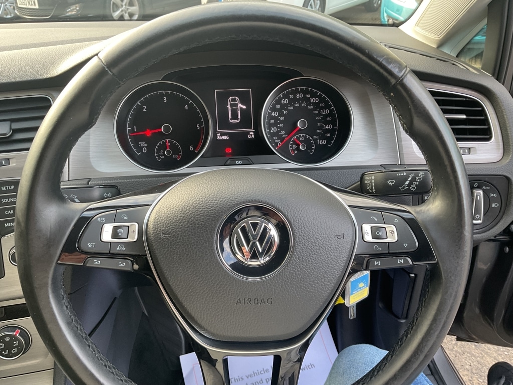 Used Volkswagen Golf 2015 for sale - 76891571: Photo 11