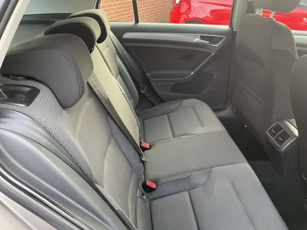 Used Volkswagen Golf 2015 for sale - 76891571: Photo 18