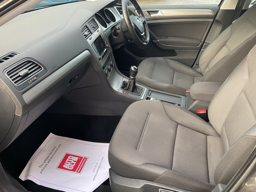 Used Volkswagen Golf 2015 for sale - 76891571: Photo 23