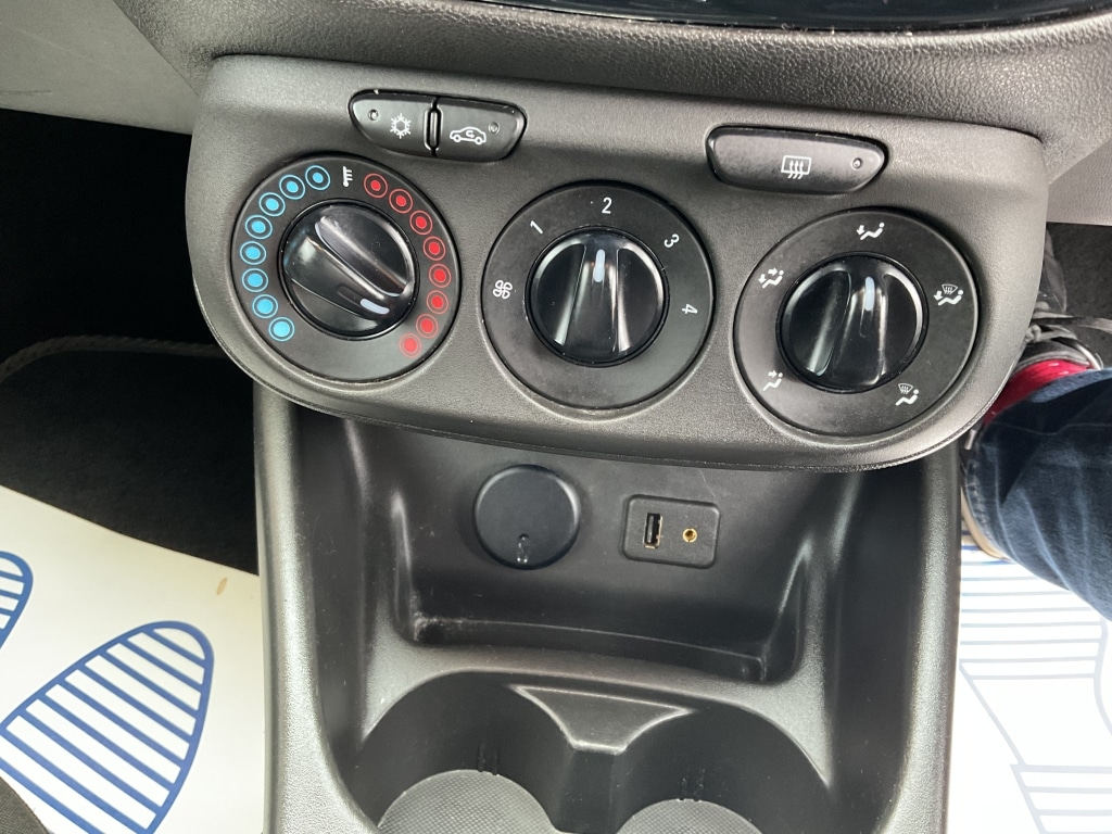 Used Vauxhall Corsa 2015 for sale - 78079469: Photo 13