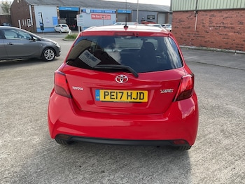 Used Toyota Yaris 2017 for sale - 78808028: Photo