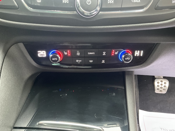 Used Vauxhall Insignia 2017 for sale - 76177654: Photo 24