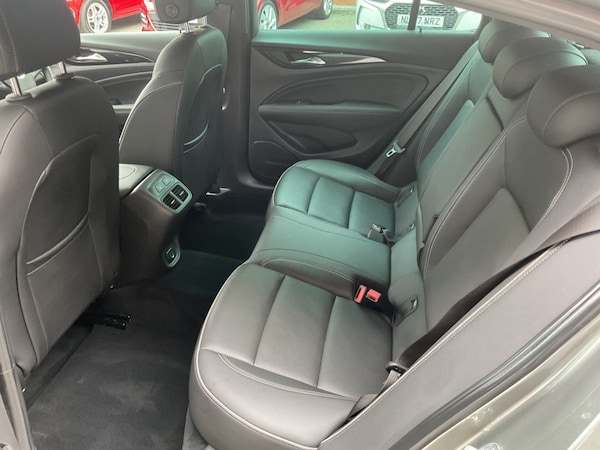 Used Vauxhall Insignia 2017 for sale - 76177654: Photo 33
