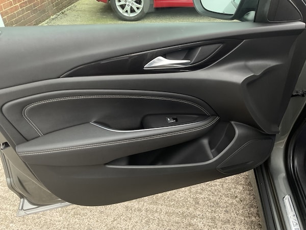 Used Vauxhall Insignia 2017 for sale - 76177654: Photo 38