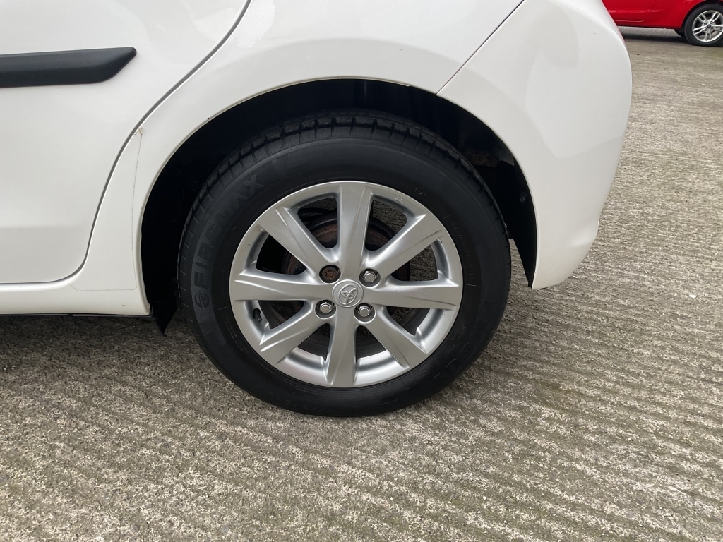 Used Toyota Yaris 2013 for sale - 77558792: Photo 13