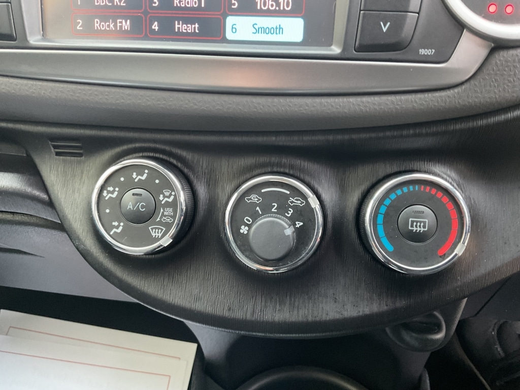 Used Toyota Yaris 2013 for sale - 77558792: Photo 20