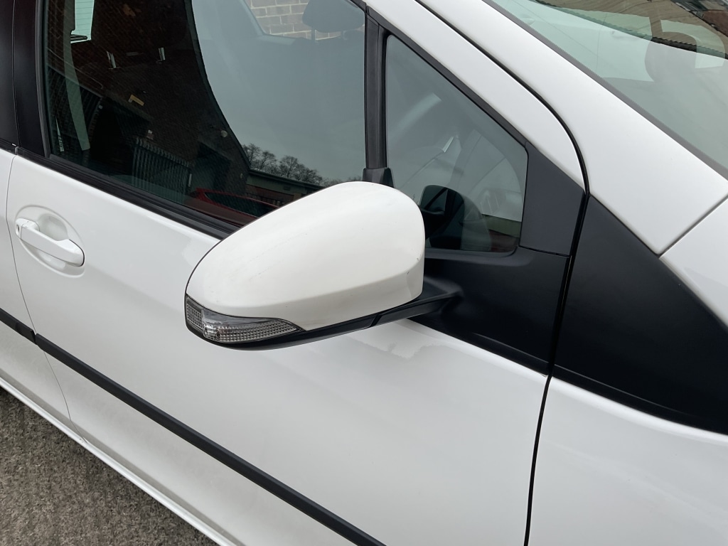 Used Toyota Yaris 2013 for sale - 77558792: Photo 22