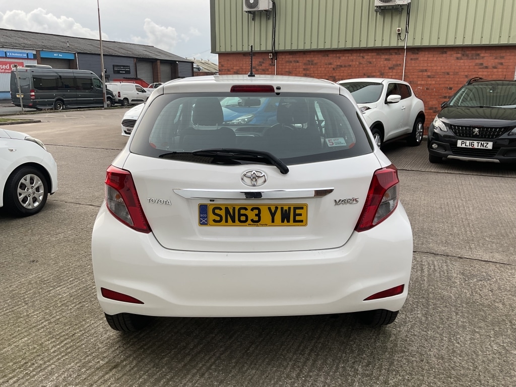 Used Toyota Yaris 2013 for sale - 77558792: Photo 7