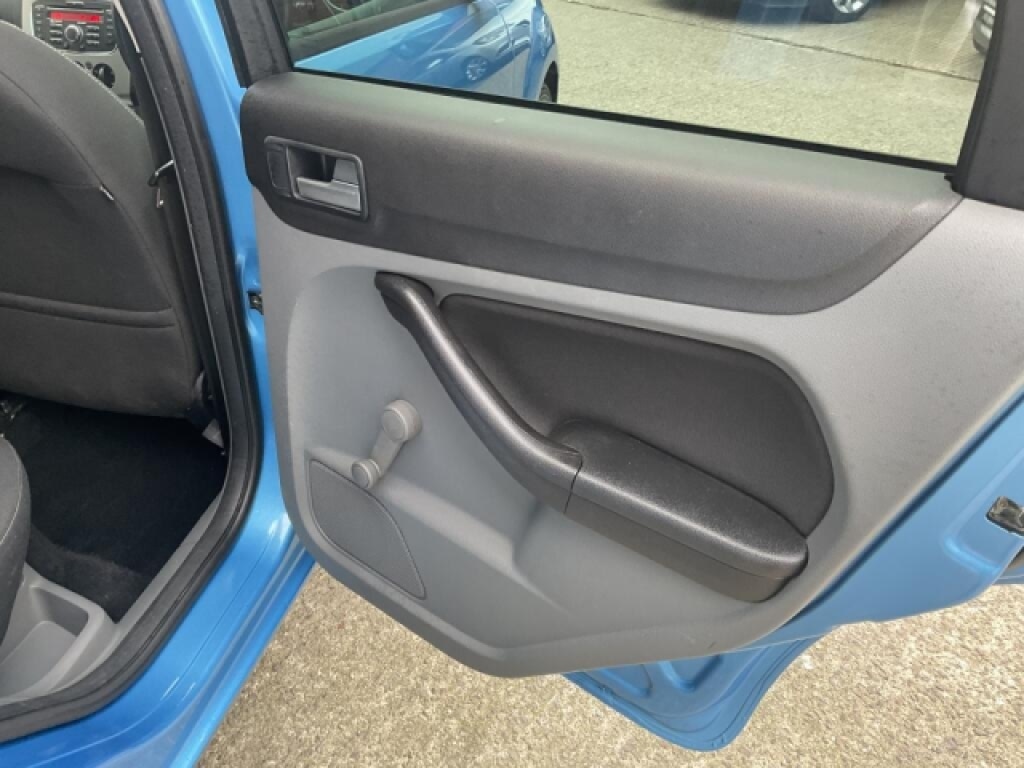 Used Ford Focus 2010 for sale - 77070450: Photo 17