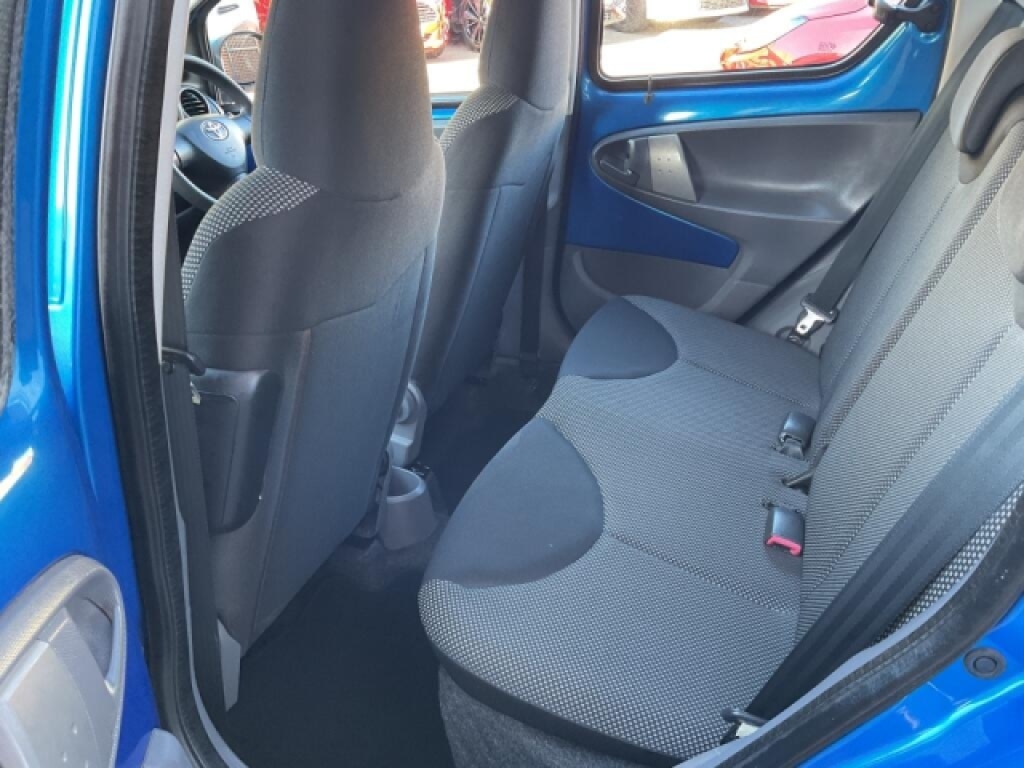 Used Toyota AYGO 2010 for sale - 76694707: Photo 18