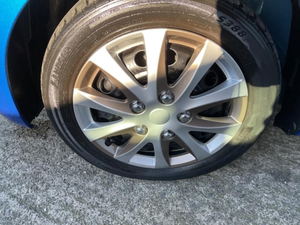 Used Toyota AYGO 2010 for sale - 76694707: Photo 27