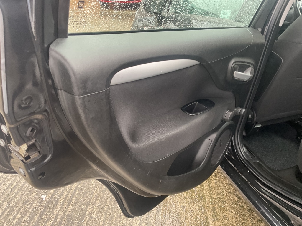 Used Fiat Punto 2016 for sale - 77300246: Photo 22