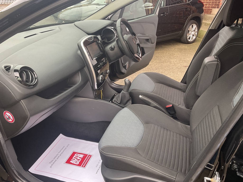 Used Renault Clio 2015 for sale - 77640427: Photo 24
