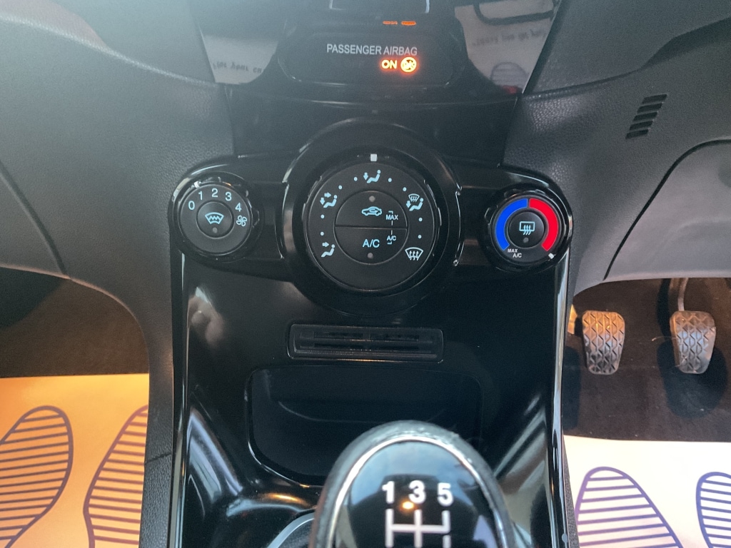 Used Ford Fiesta 2014 for sale - 76799571: Photo 12