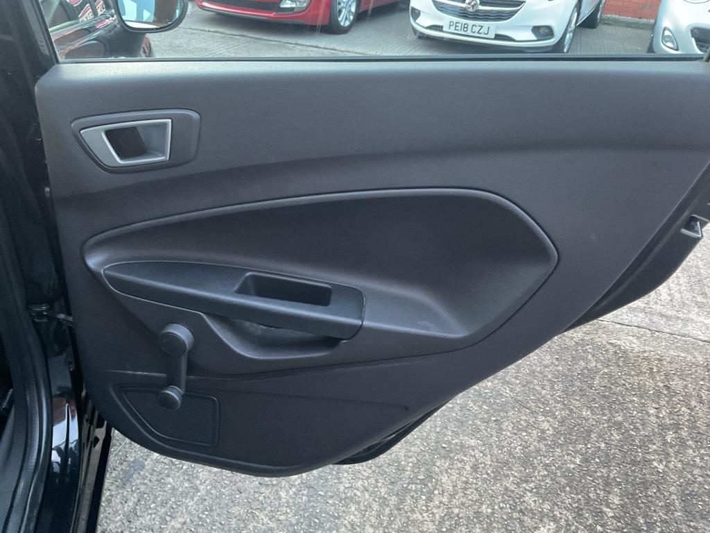 Used Ford Fiesta 2014 for sale - 76799571: Photo 17