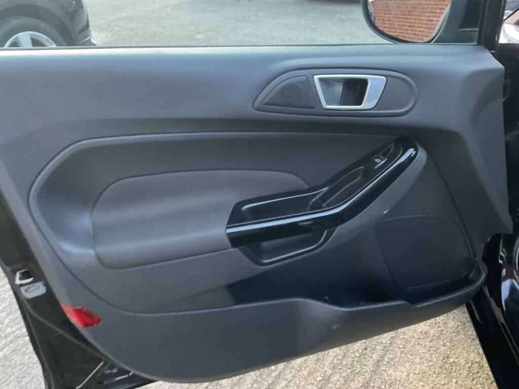 Used Ford Fiesta 2014 for sale - 76799571: Photo 23