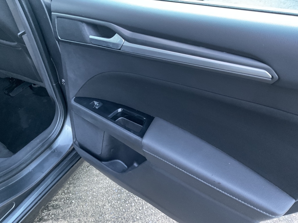 Used Ford Mondeo 2016 for sale - 76571343: Photo 17