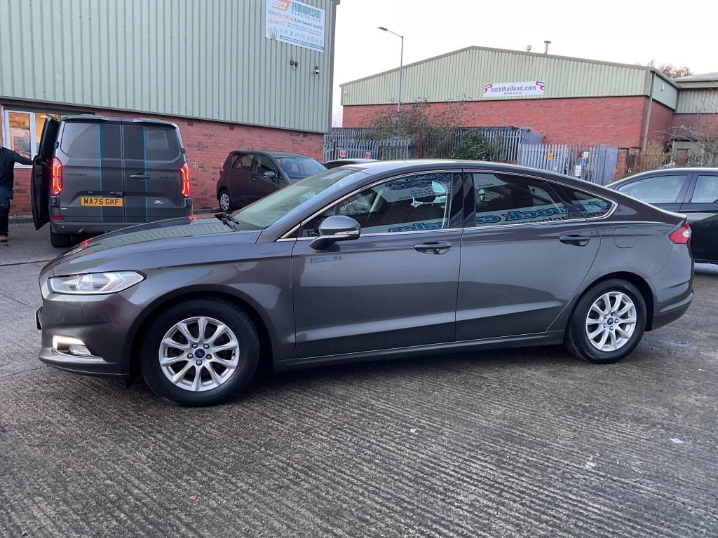 Used Ford Mondeo 2016 for sale - 76571343: Photo 4