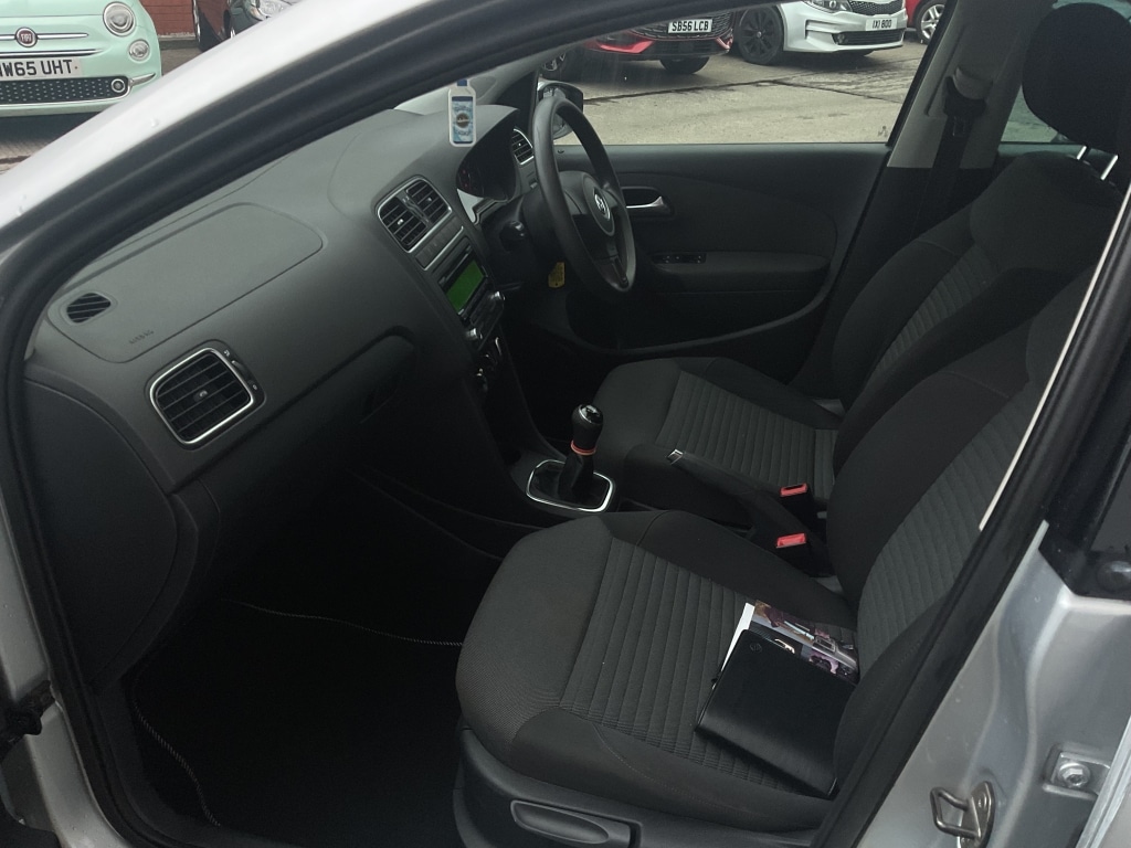 Used Volkswagen Polo 2013 for sale - 77370935: Photo 12