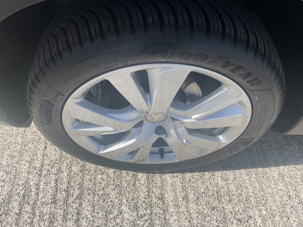 Used Peugeot 2008 2016 for sale - 76031203: Photo 24