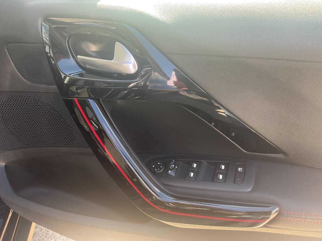 Used Peugeot 2008 2016 for sale - 76031203: Photo 31