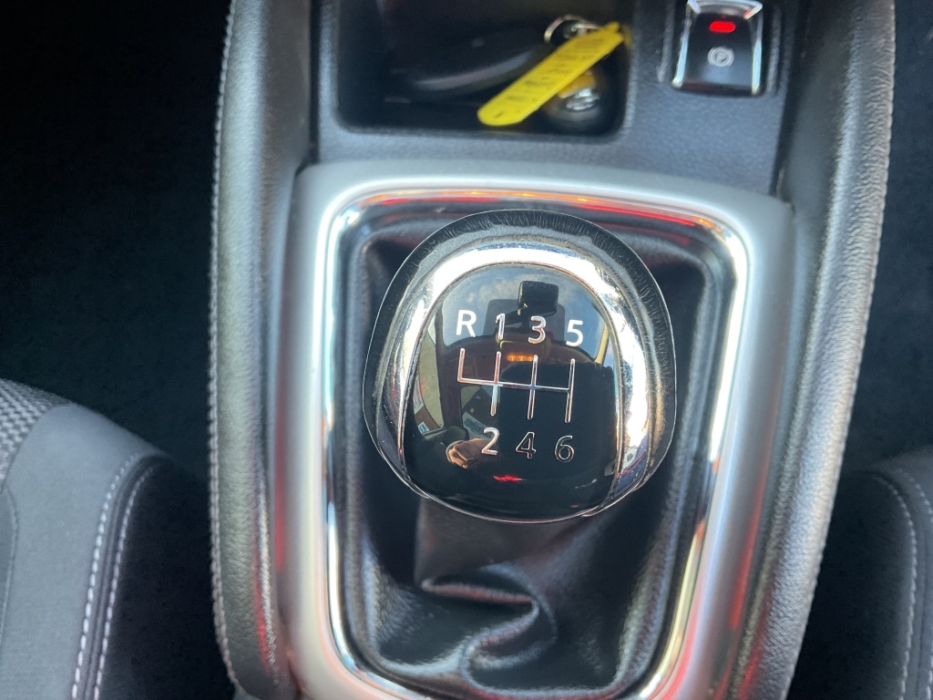 Used Nissan Qashqai 2014 for sale - 76751998: Photo 14