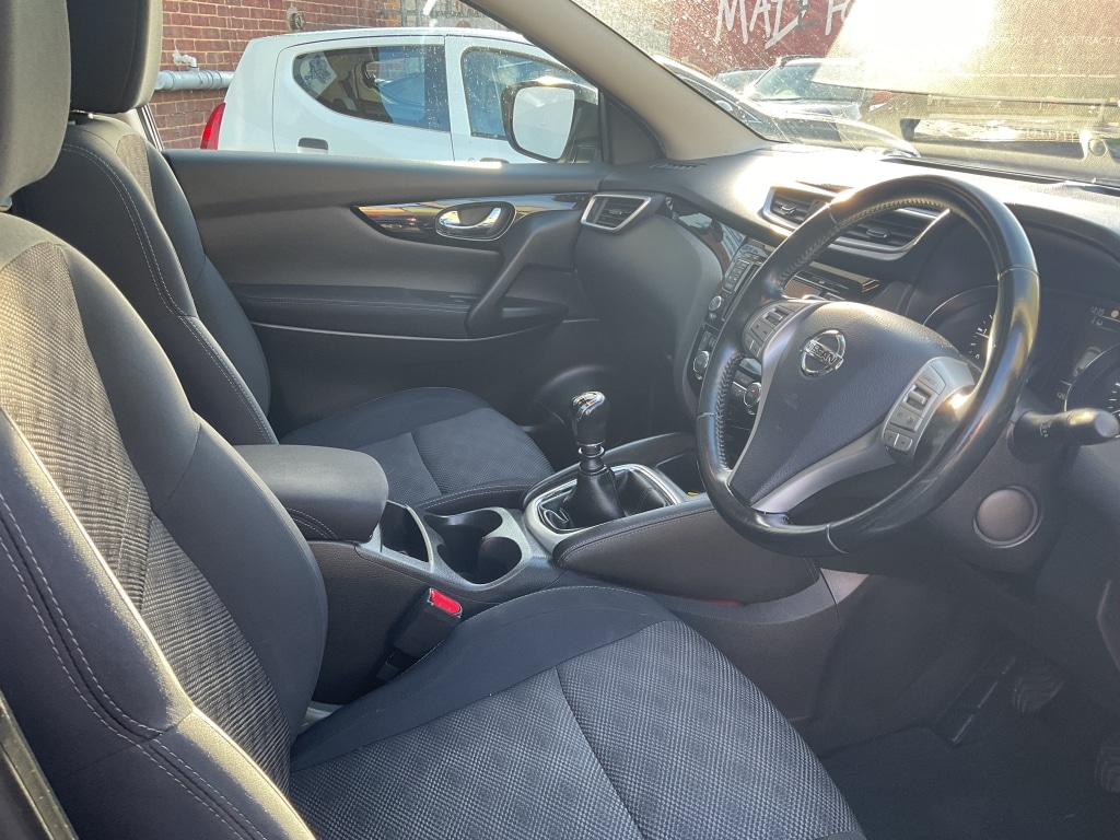 Used Nissan Qashqai 2014 for sale - 76751998: Photo 7