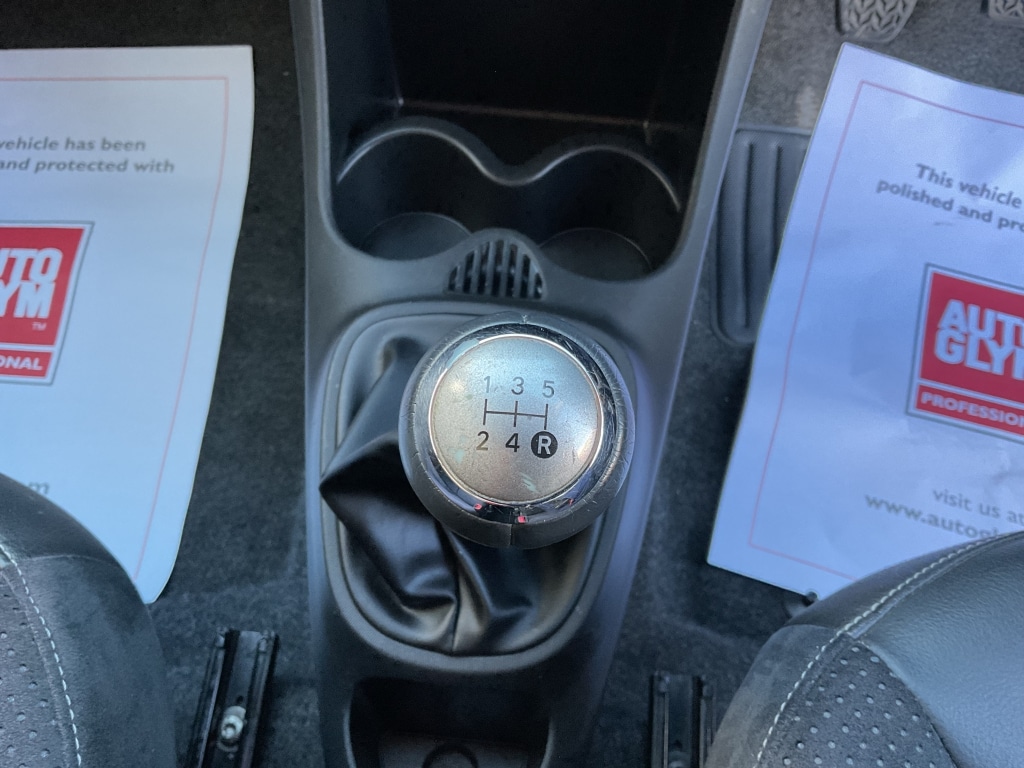 Used Toyota AYGO 2012 for sale - 76687519: Photo 13