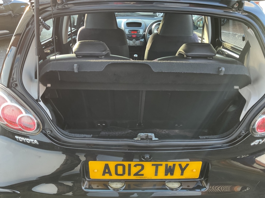 Used Toyota AYGO 2012 for sale - 76687519: Photo 16
