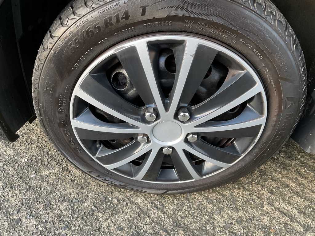 Used Toyota AYGO 2012 for sale - 76687519: Photo 28