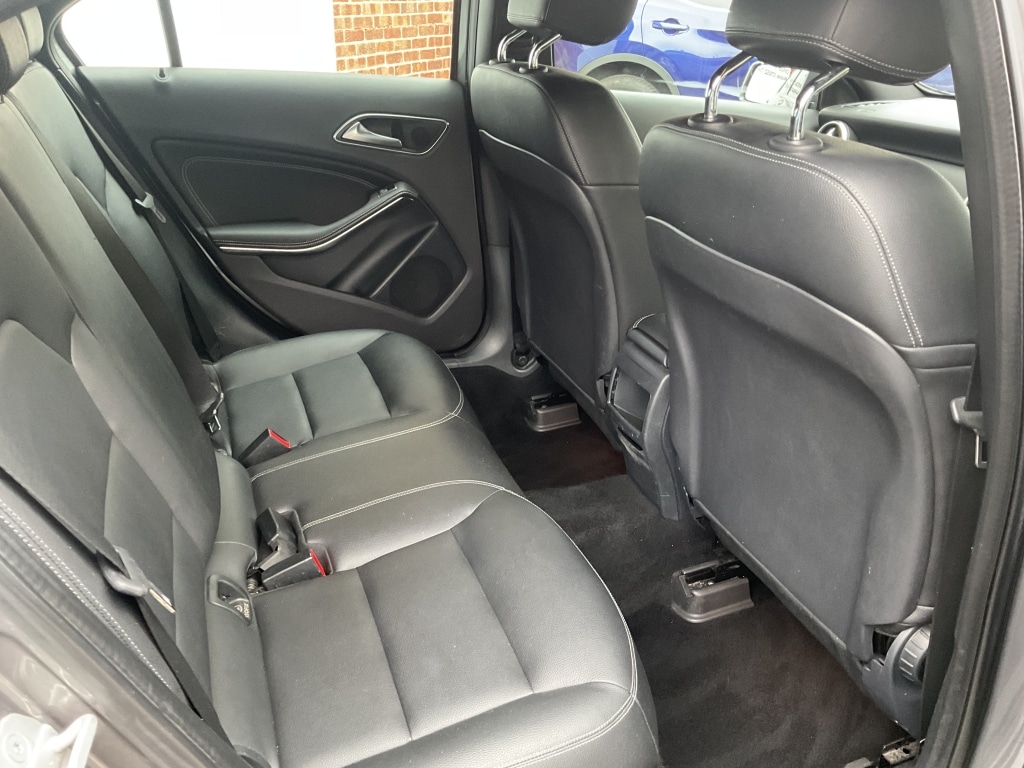 Used Mercedes-Benz A-Class 2015 for sale - 76497663: Photo 20