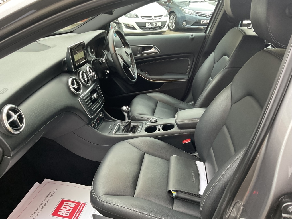 Used Mercedes-Benz A-Class 2015 for sale - 76497663: Photo 27