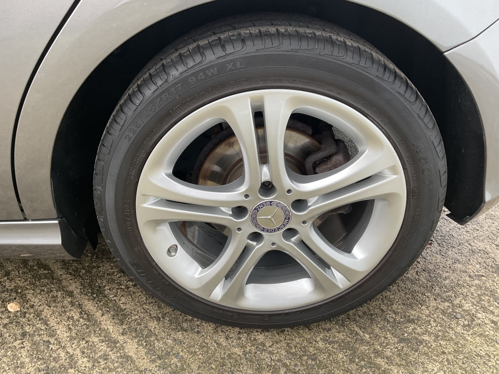 Used Mercedes-Benz A-Class 2015 for sale - 76497663: Photo 32