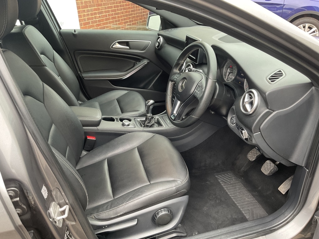 Used Mercedes-Benz A-Class 2015 for sale - 76497663: Photo 7