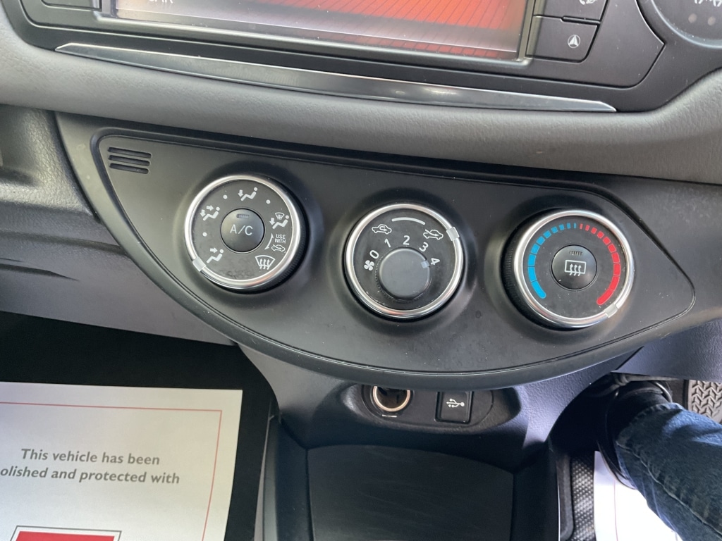 Used Toyota Yaris 2014 for sale - 77682076: Photo 11