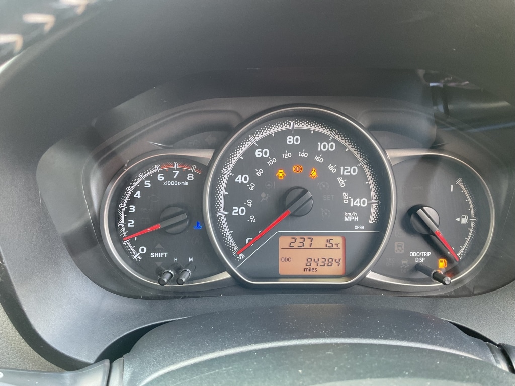 Used Toyota Yaris 2014 for sale - 77682076: Photo 8