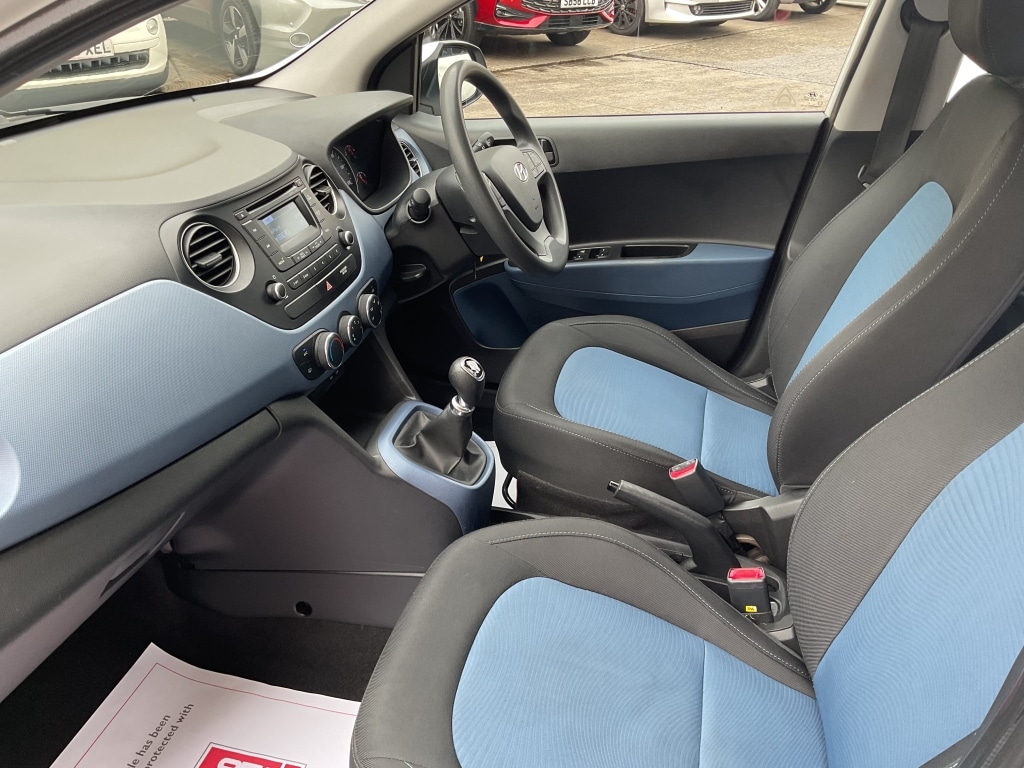 Used Hyundai i10 2014 for sale - 77536183: Photo 21