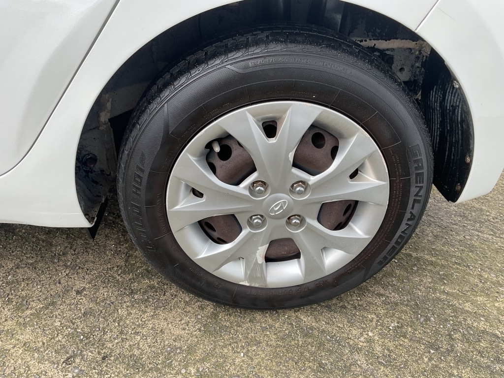 Used Hyundai i10 2014 for sale - 77536183: Photo 27