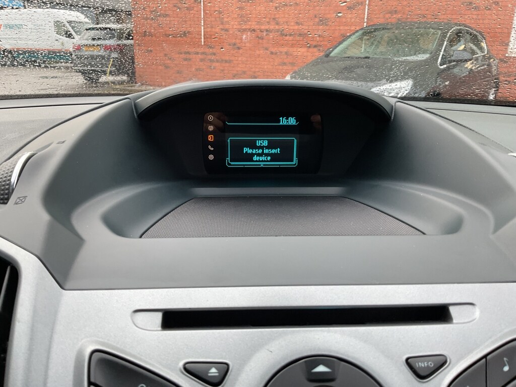 Used Ford Grand C-Max 2015 for sale - 77622809: Photo 9