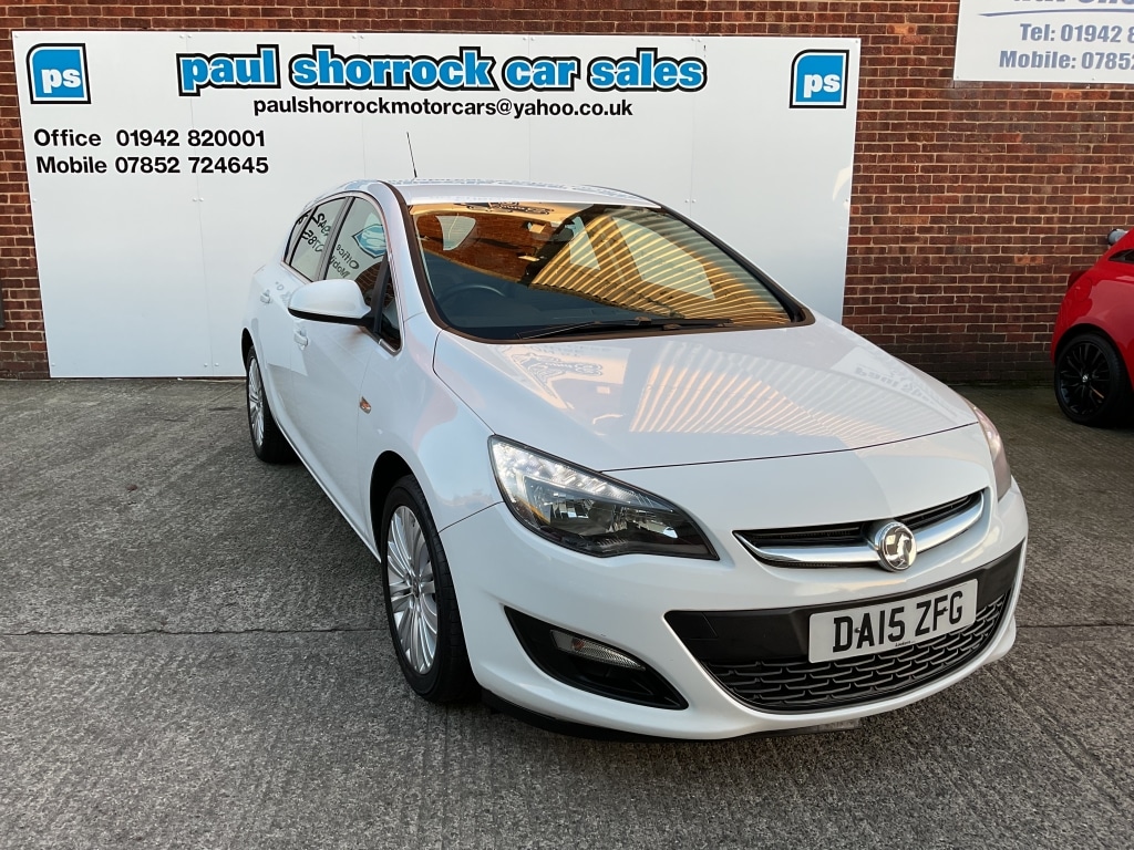 Used Vauxhall Astra 2015 for sale - 76699671: Photo 1