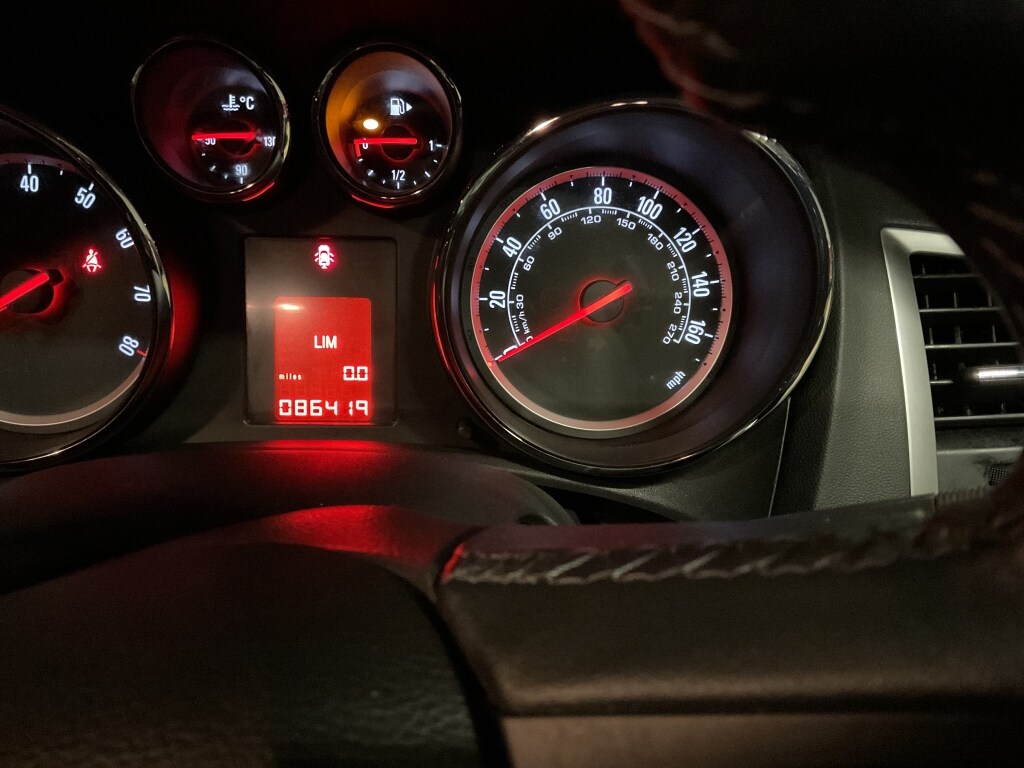 Used Vauxhall Astra 2015 for sale - 76699671: Photo 30