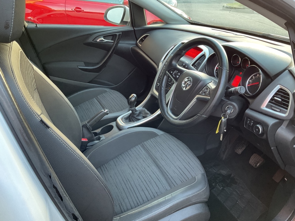 Used Vauxhall Astra 2015 for sale - 76699671: Photo 7