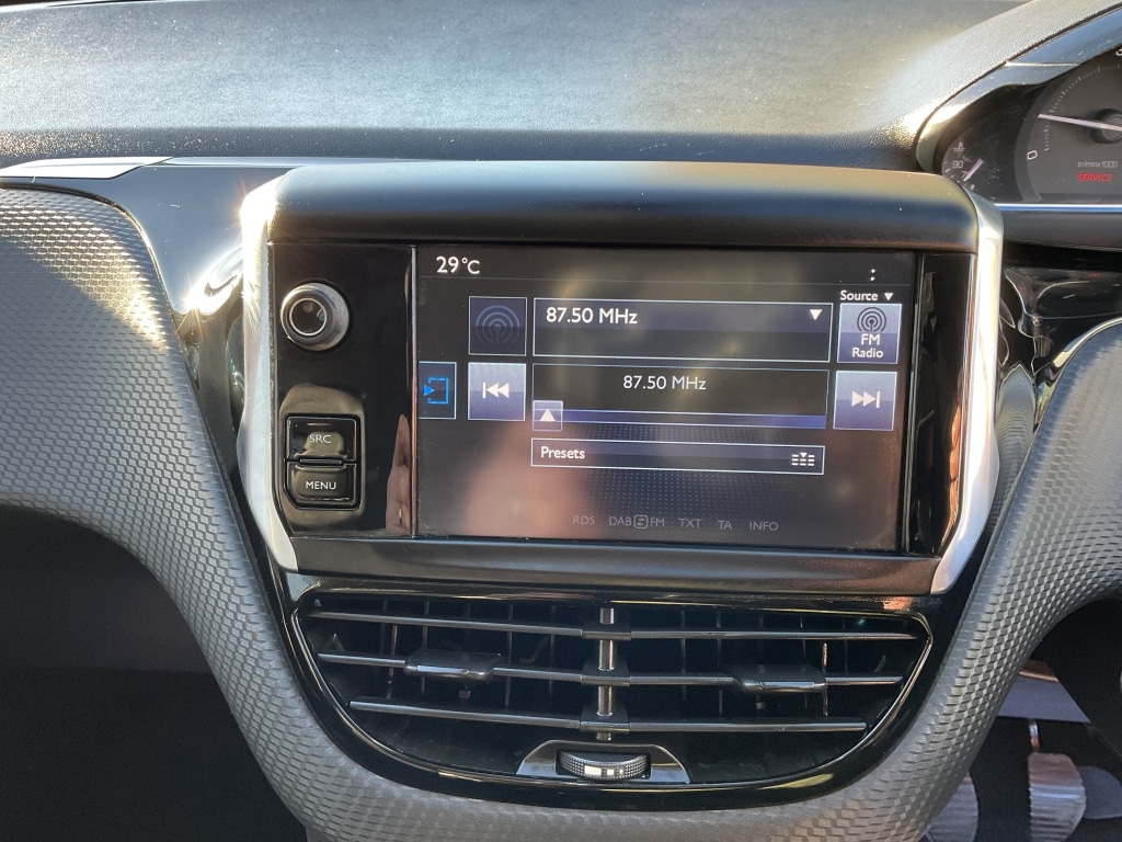 Used Peugeot 2008 2014 for sale - 76643733: Photo 10