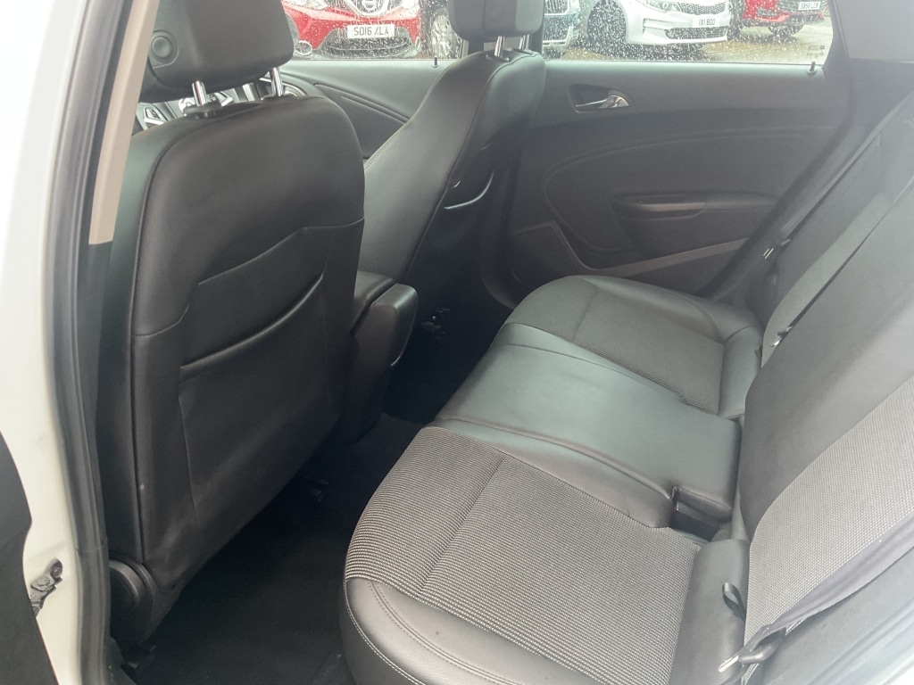 Used Vauxhall Astra 2014 for sale - 77183344: Photo 18