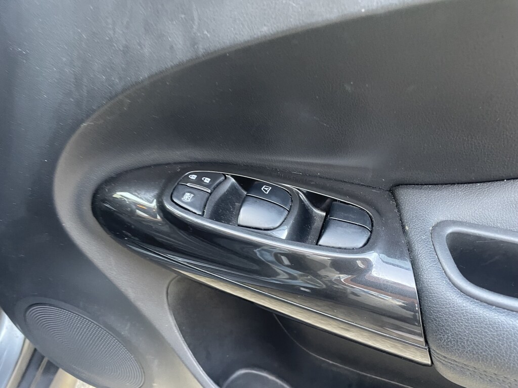 Used Nissan Juke 2018 for sale - 77975442: Photo 15